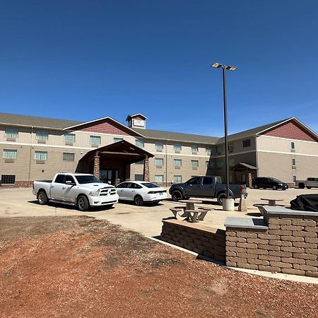 The Watford Hotel Watford City Exterior foto
